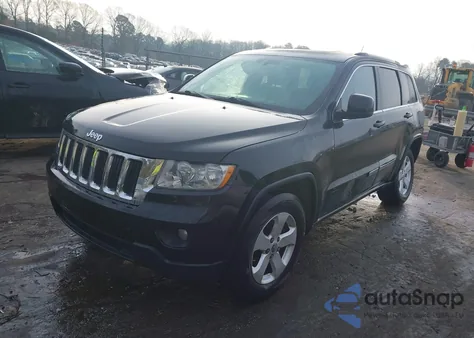 2013 Jeep Grand Cherokee Laredo z USA, uszkodzony, nr VIN 1C4RJEAG7DC632298